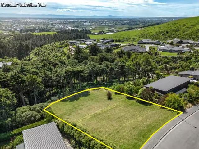 House for sale in Chaslands, Canterbury