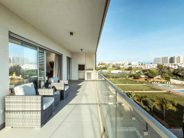 Apartamento alugar em Albufeira e Olhos de Água, Albufeira