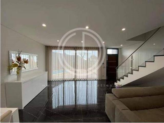 Casa venda em Albufeira e Olhos de Água, Albufeira