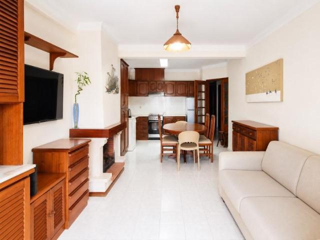 Apartamento alugar em Alcobaça e Vestiaria, Alcobaça
