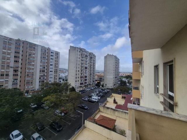 Apartamento venda em Alenquer (Santo Estêvão e Triana), Alenquer