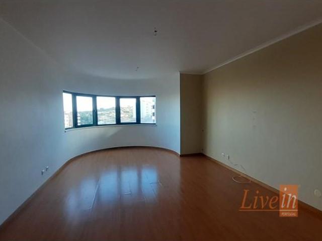 Apartamento venda em Alenquer