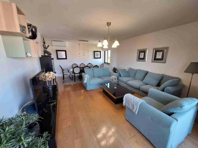 Apartamento alugar em Oeiras, Lisboa