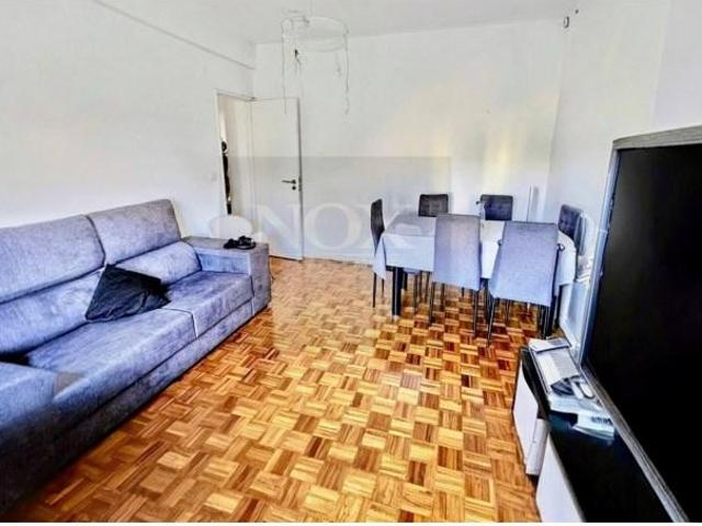 Apartamento venda em Santo António do Laranjeiro, Almada
