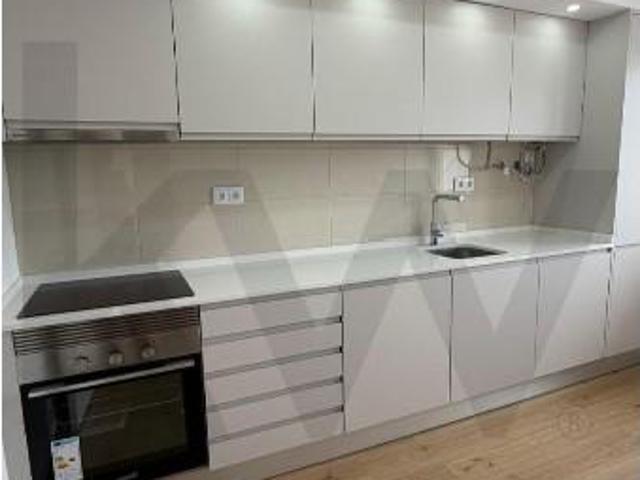Apartamento alugar em Fomega, Almada