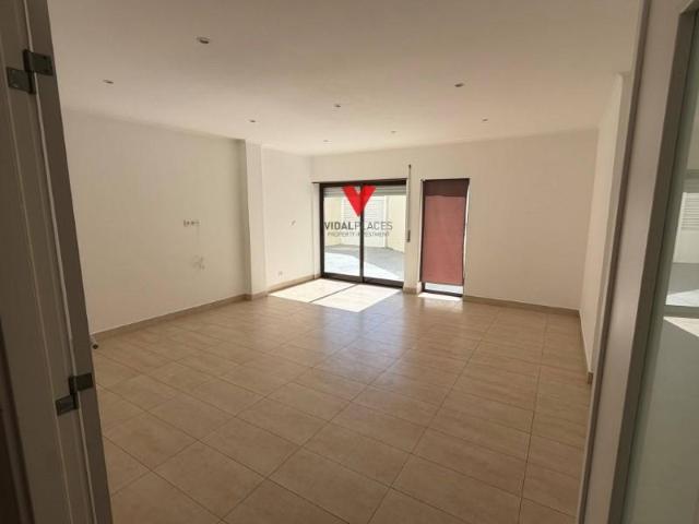Apartamento alugar em Torcatas, Almada