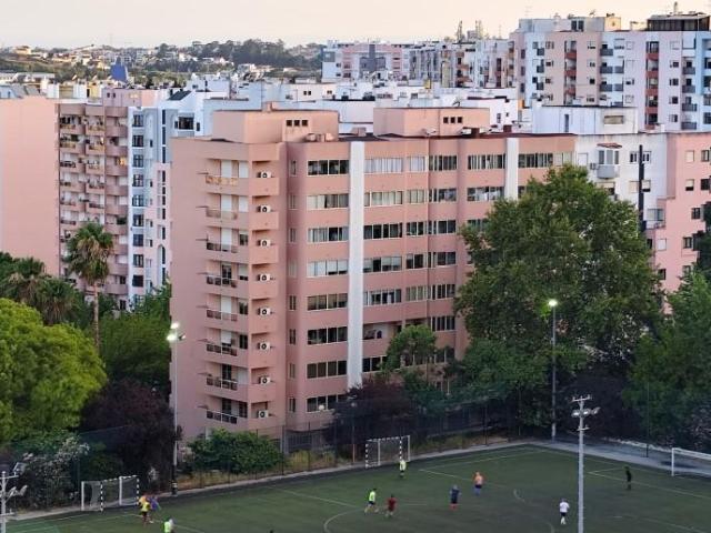 Apartamento alugar em Almada, Setúbal