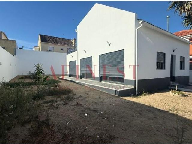 Casa venda em Quinta do Texugo, Almada