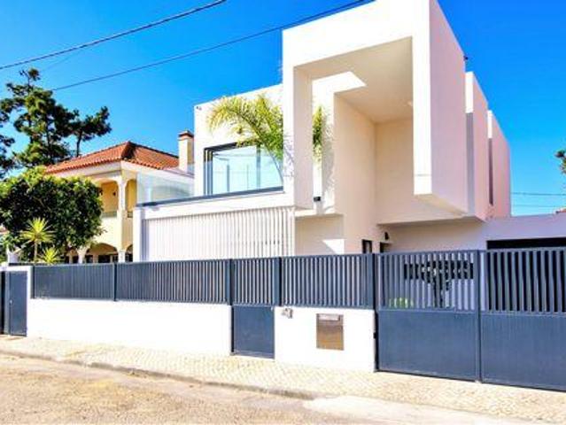 Casa venda em Almada, Setúbal