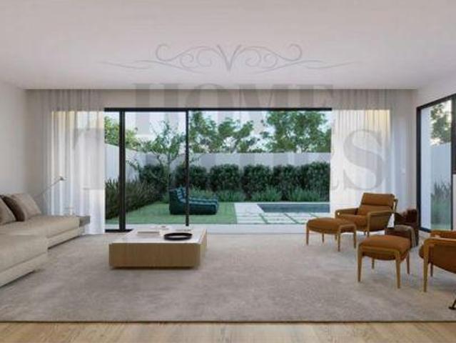 Casa venda em Quinta da Armadora, Almada