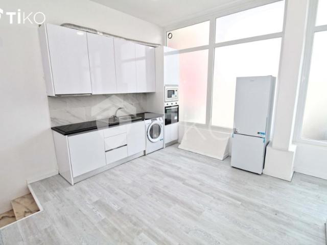 Escritório venda em Almada, Setúbal