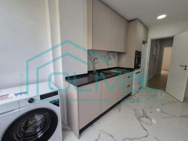 Apartamento venda em Amadora, Lisboa