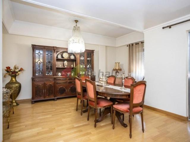 Apartamento venda em Amadora, Lisboa