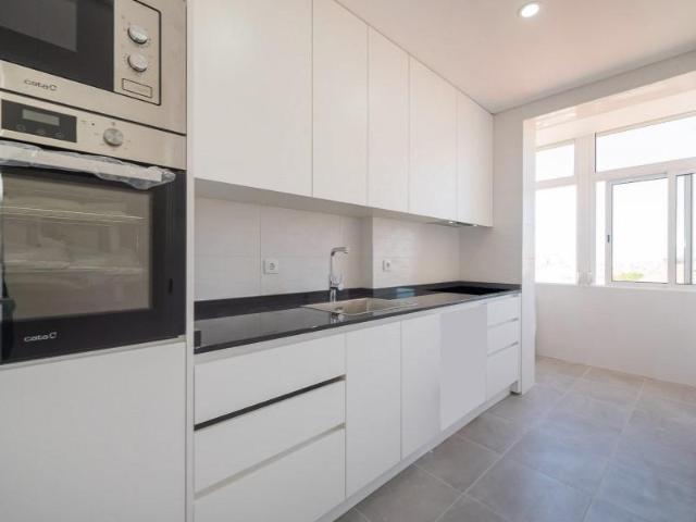 Apartamento alugar em Amadora, Lisboa