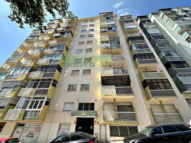 Apartamento venda em Amadora, Lisboa