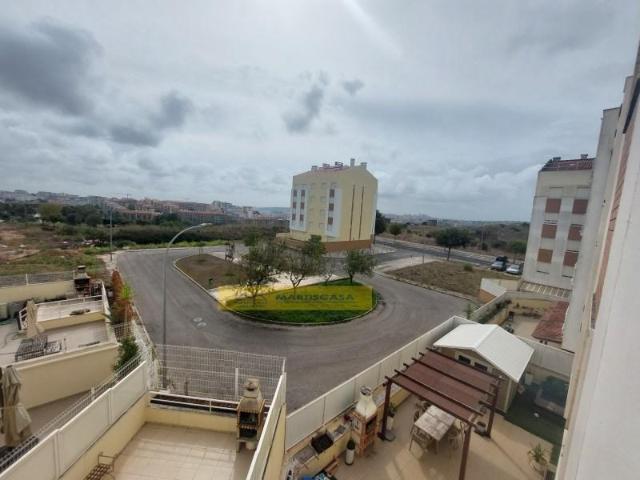 Apartamento alugar em Amadora, Lisboa