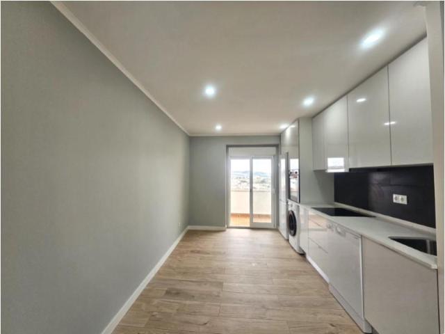 Apartamento venda em Damaia, Amadora