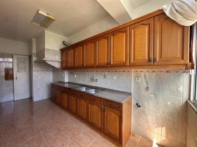 Apartamento venda em Amadora, São Brás