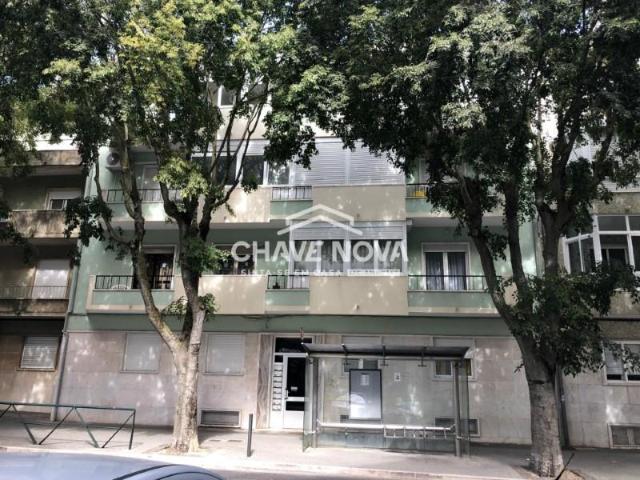 Apartamento venda em Amadora, Lisboa