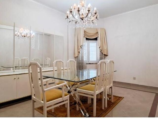 Apartamento venda em Reboleira, Amadora