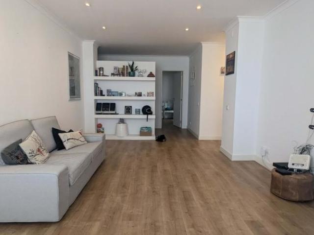 Apartamento alugar em Amadora