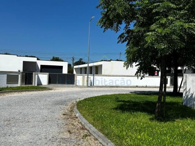 Casa venda em Vasconcelos, Amares