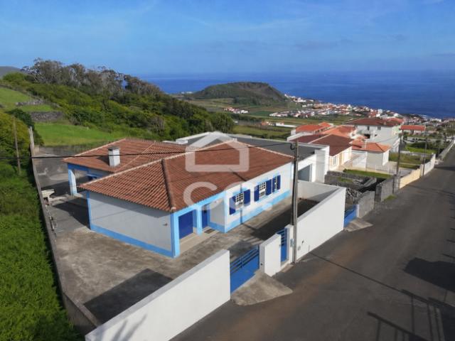Casa venda em Açores, Porto Judeu
