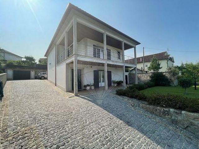 Casa venda em Arcos De Valdevez, Viana Do Castelo