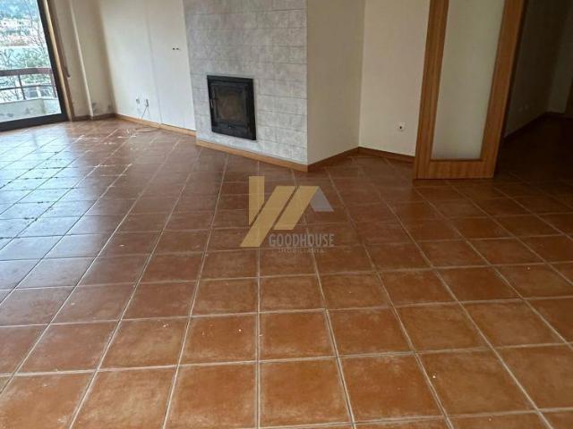 Apartamento venda em Lações de Baixo, Oliveira De Azeméis