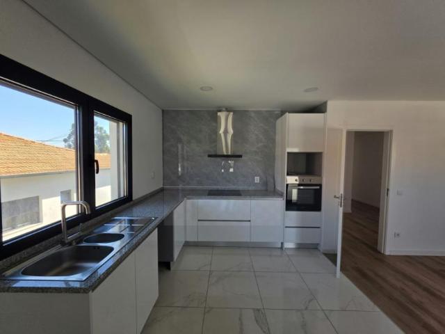 Apartamento alugar em Santa Maria Da Feira, Aveiro