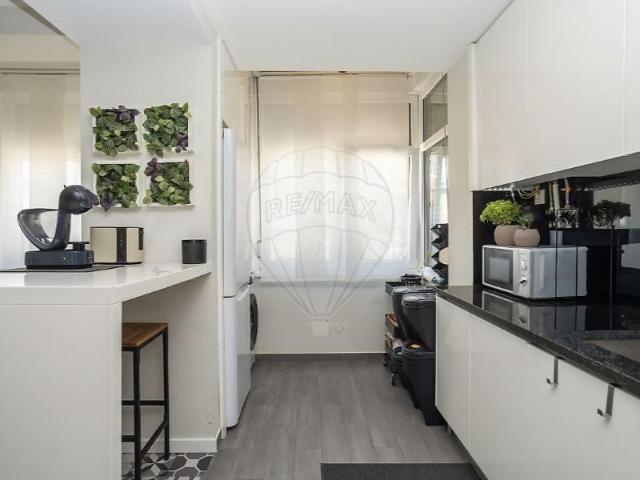 Apartamento venda em Casquilhos, Verderena
