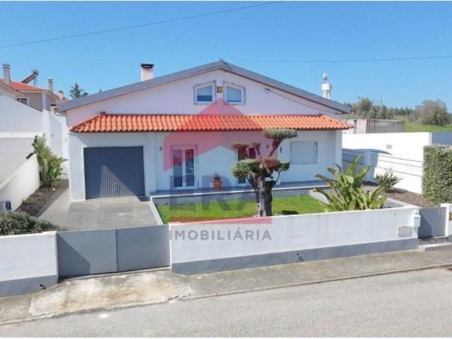 Casa venda em Bombarral, Leiria