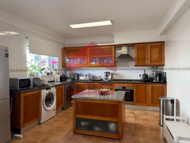 Casa venda em Bombarral, Leiria