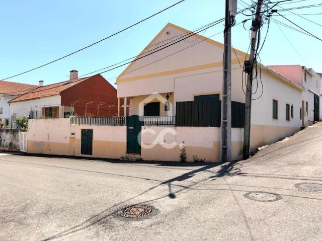 Casa venda em Bombarral, Leiria