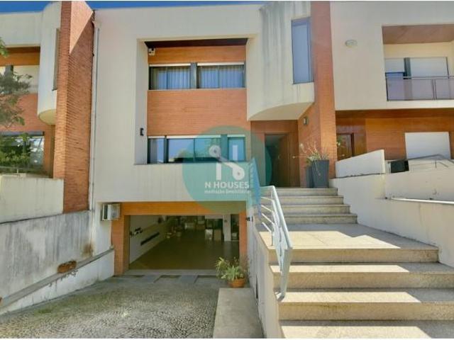 Casa venda em Braga (São Vítor), Braga