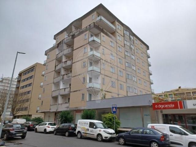Apartamento alugar em Braga (São Vítor), Braga