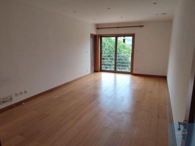 Apartamento alugar em Braga