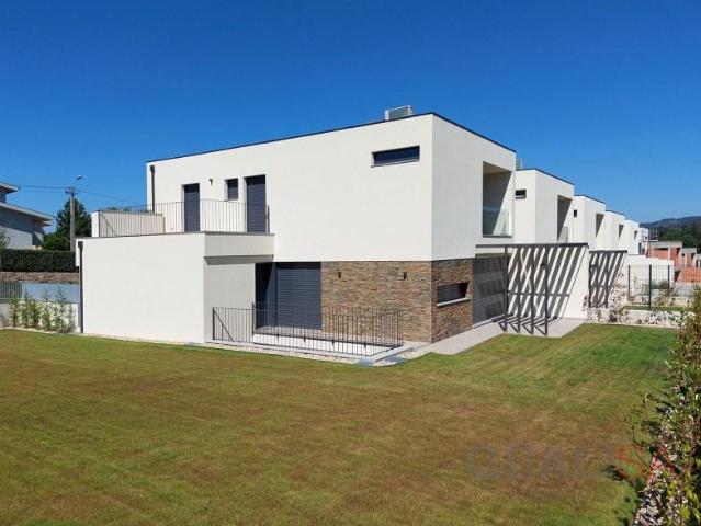 Casa venda em Palmeira, Braga
