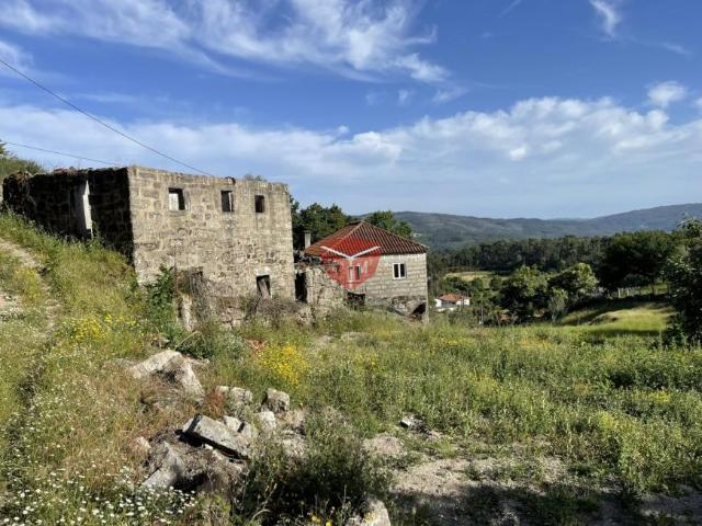 Casa venda em Travassos, Póvoa De Lanhoso