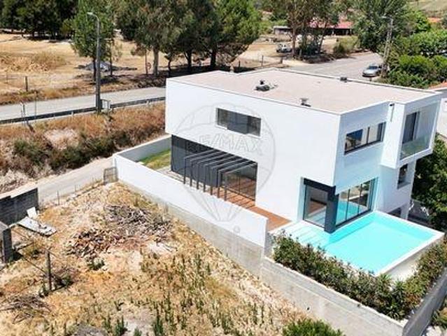 Casa venda em Rio Douro, Cabeceiras de Basto