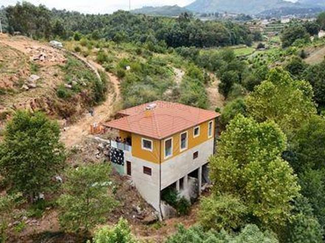 Casa venda em Pedraça, Cabeceiras de Basto