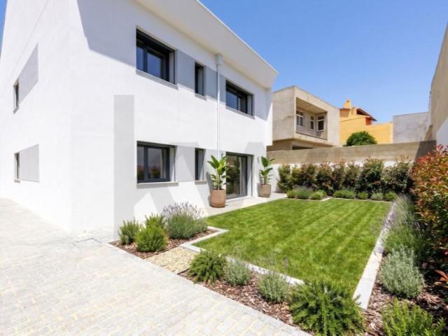 Apartamento venda em Matarraque, Cascais