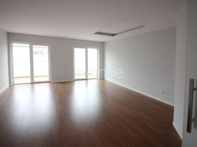 Apartamento venda em Madorna, Cascais
