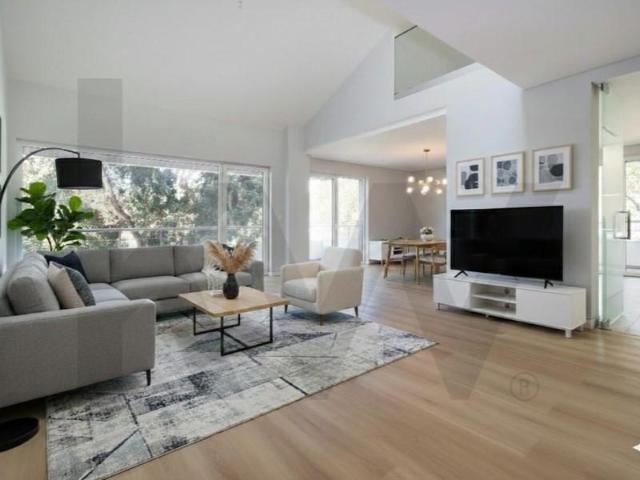 Apartamento venda em Carcavelos, Cascais