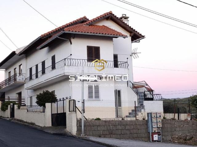 Casa venda em Colmeal da Torre, Belmonte