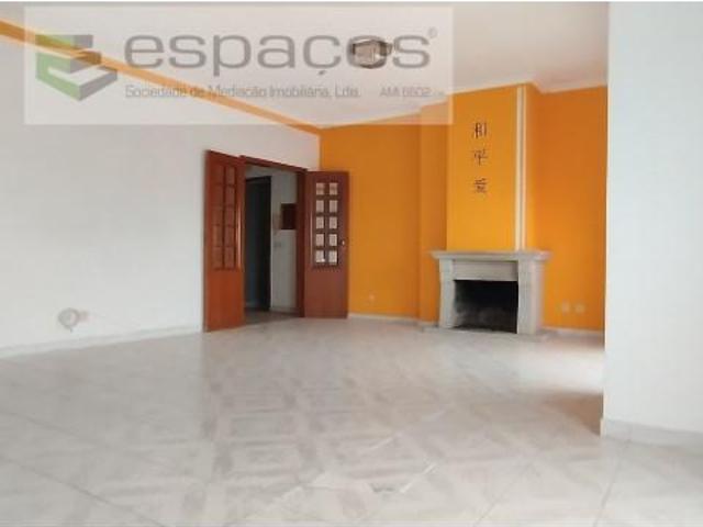 Apartamento venda em Castelo Branco