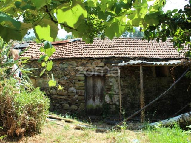 Casa venda em Castelo De Paiva