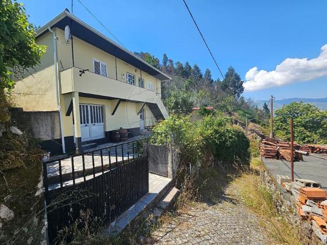 Casa venda em Castro Daire, Viseu