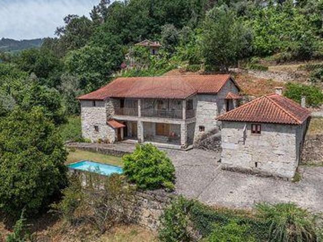 Casa venda em Celorico De Basto, Braga