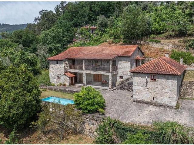Casa venda em Celorico De Basto, Braga